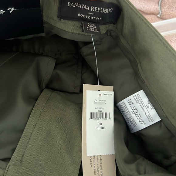 Banana Republic bootcut flare pants - Picture 2 of 3